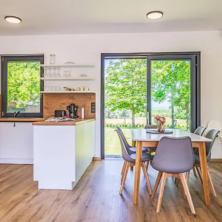 Daniel By Interhome Дом отдыха Балатонсарсо