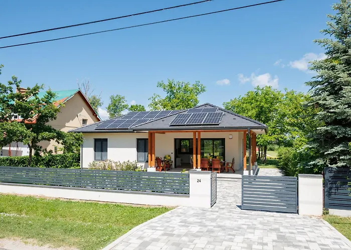 Semesterbostad Daniel By Interhome Balatonszarszo